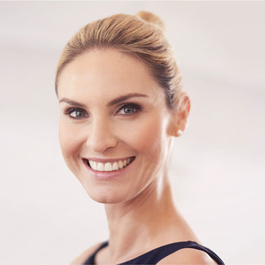 جوليا فرانسيس